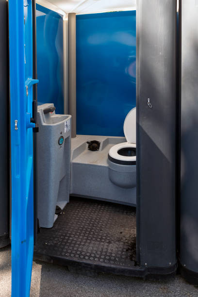 Best Luxury portable toilet rental  in Everman, TX